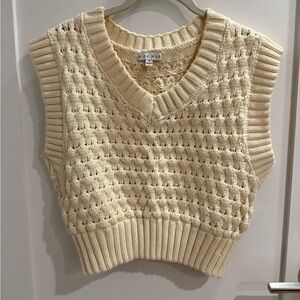 Mio Muse Women's Cream V-Neck Sweater Vest - WORN ONCE
